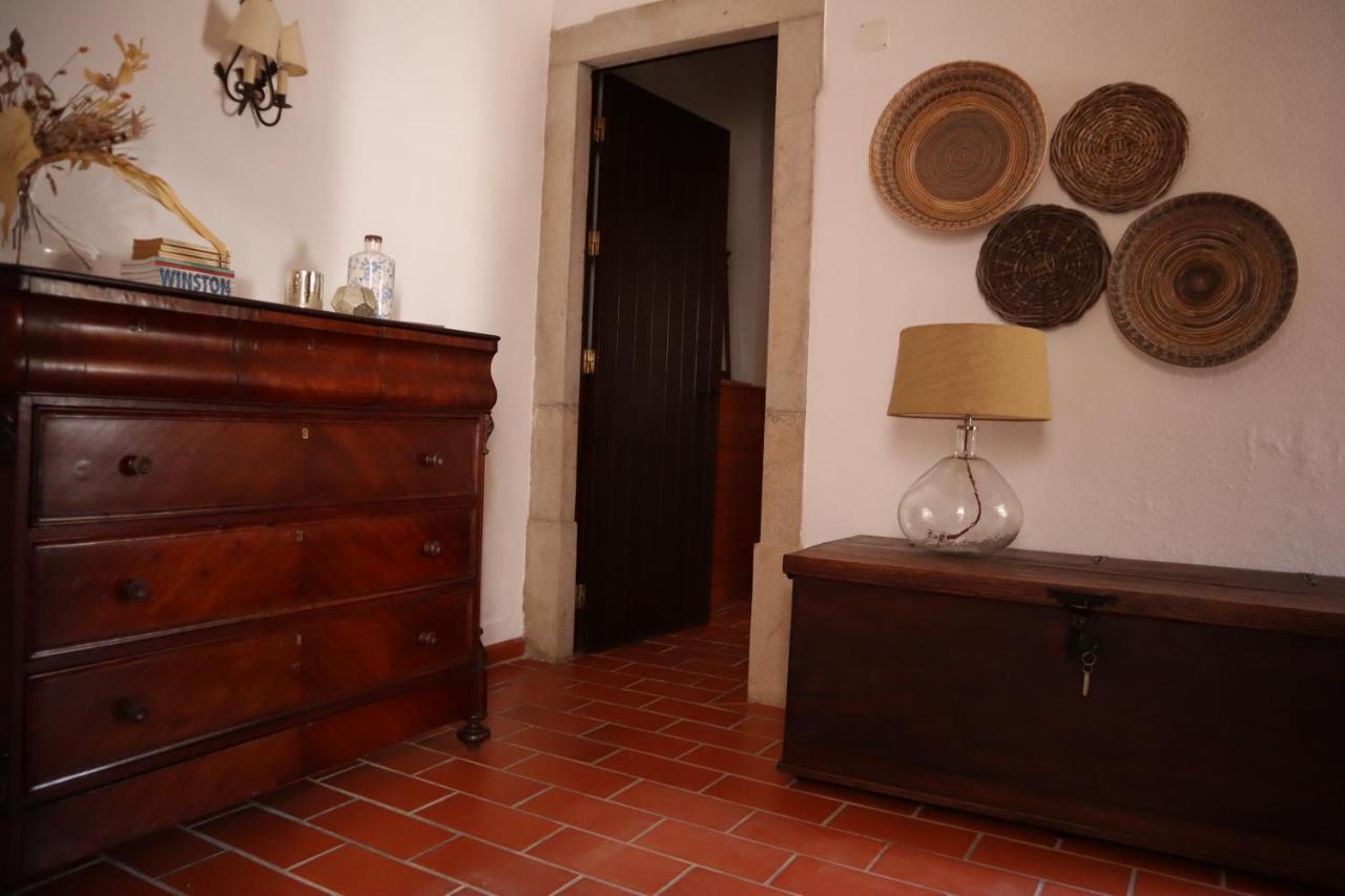 Os Agostos Bed & Breakfast Bagian luar foto