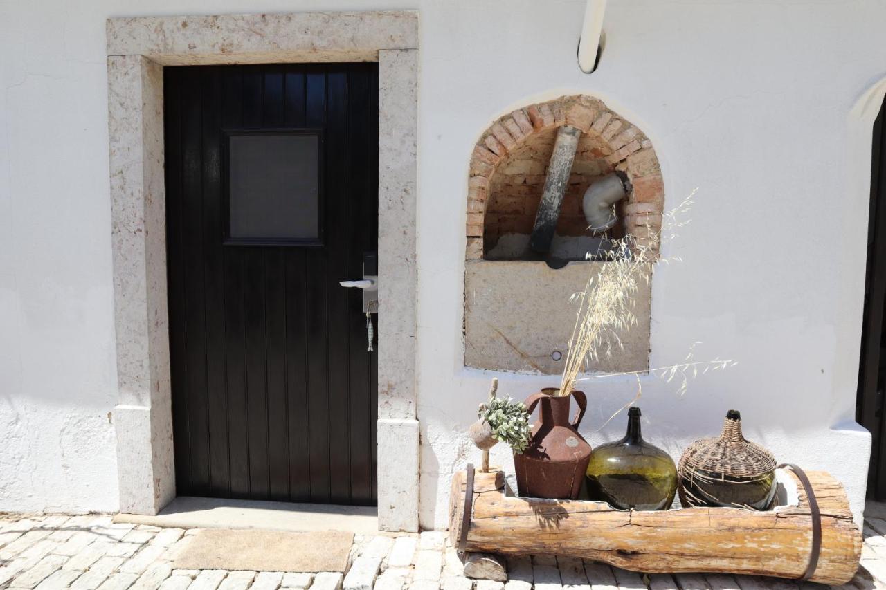 Os Agostos Bed & Breakfast Bagian luar foto