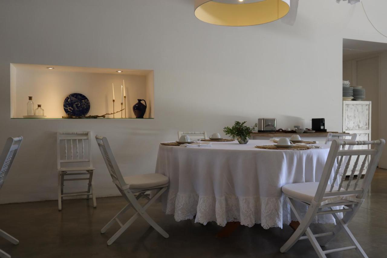 Os Agostos Bed & Breakfast Bagian luar foto