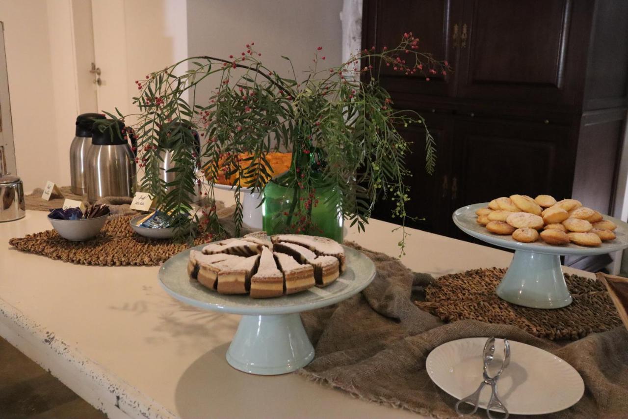Os Agostos Bed & Breakfast Bagian luar foto