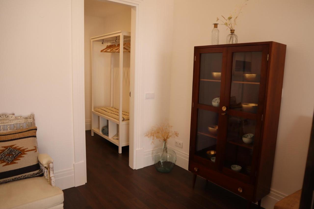 Os Agostos Bed & Breakfast Bagian luar foto